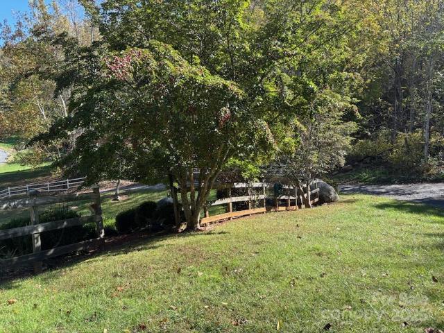 House for sale in Bakersville, North Carolina
