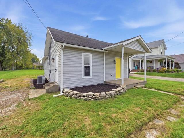 House for sale in Hebron, Licking County