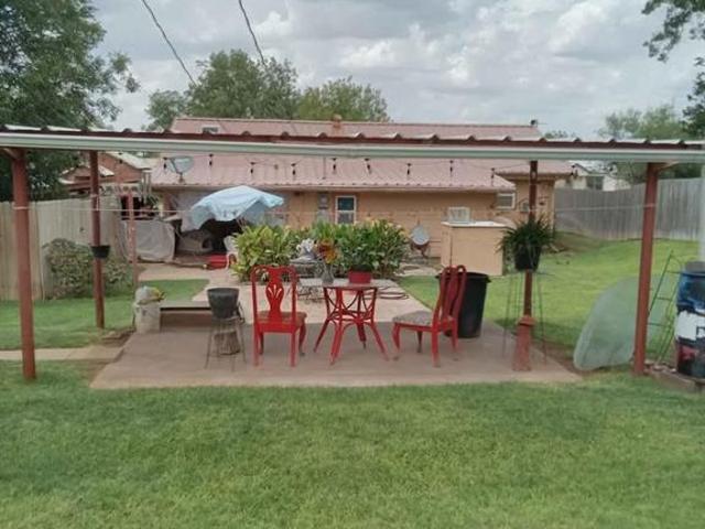 House for sale in Fisher, Texas