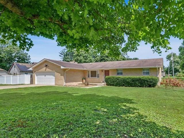 House for sale in Sidney, Illinois
