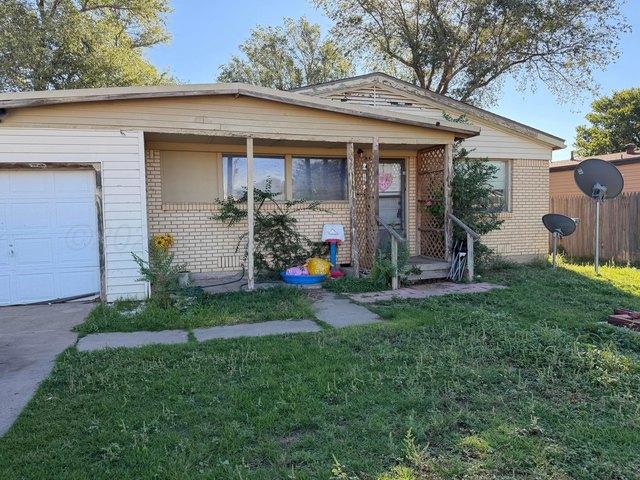 House for sale in Dumas, Moore County