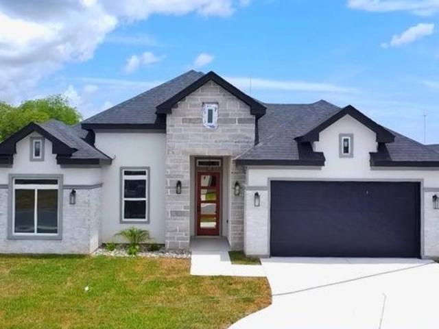 House for sale in Cameron, Texas