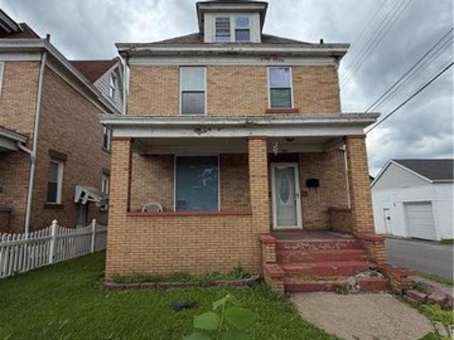 House for sale in Coraopolis, Pennsylvania