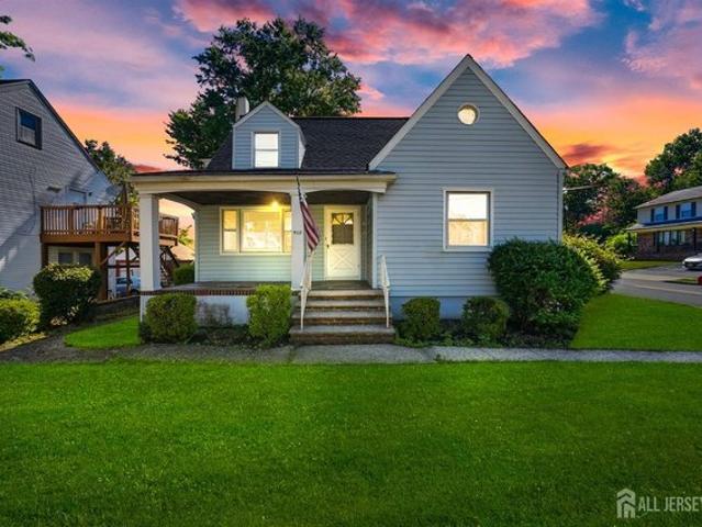 House for sale in Avenel, New Jersey