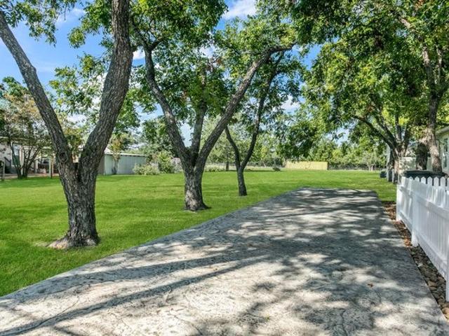 Land for sale in Fredericksburg, Gillespie County