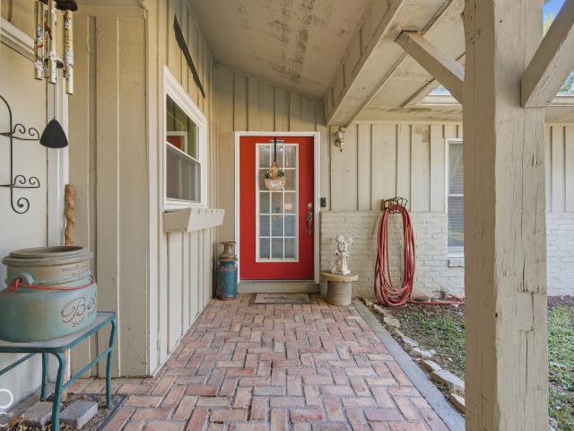 House for sale in Crawfordsville, Montgomery County
