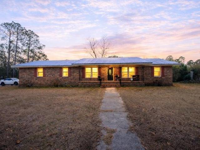 House for sale in Nashville, Georgia