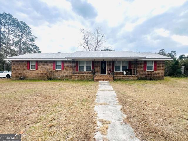 House for sale in Nashville, Georgia