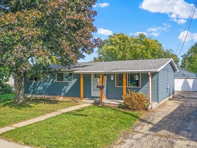 House for sale in Oshkosh, Winnebago County