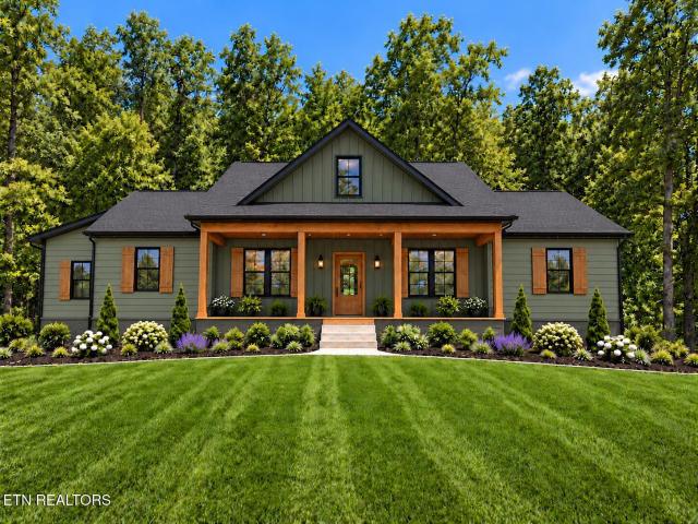 House for sale in Rock Harbor, New Tazewell