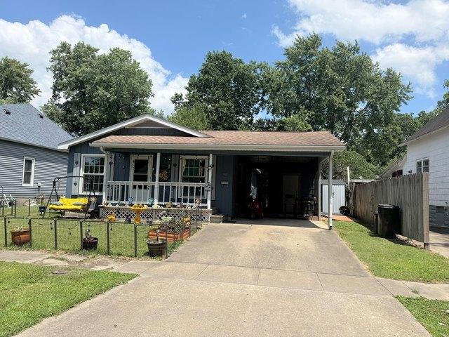 House for sale in Herrin, Illinois