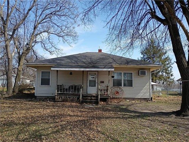 House for sale in Gentry, Missouri