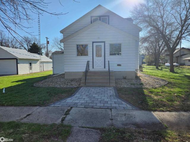 House for sale in Buffalo Center, Iowa