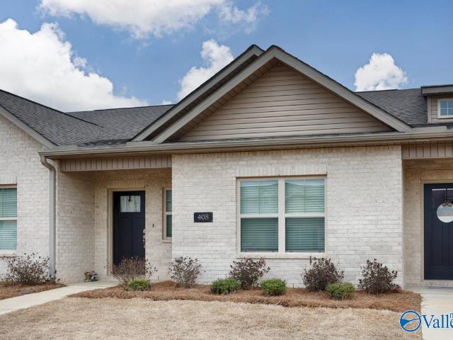 Townhouse for sale in Danville, Alabama