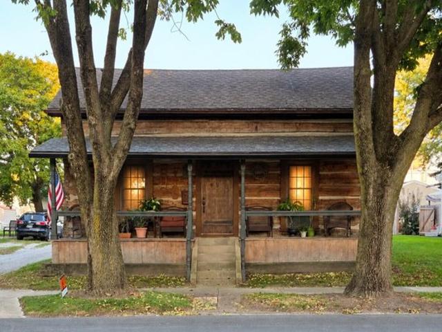 House for sale in Auglaize County Garage, Wapakoneta