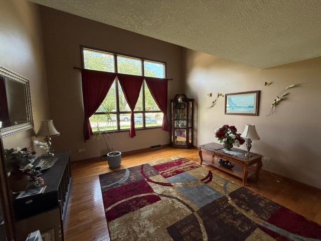 House for sale in Shorewood, Illinois