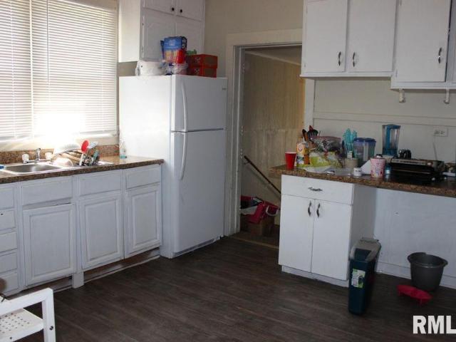 House for sale in Carbondale, Illinois
