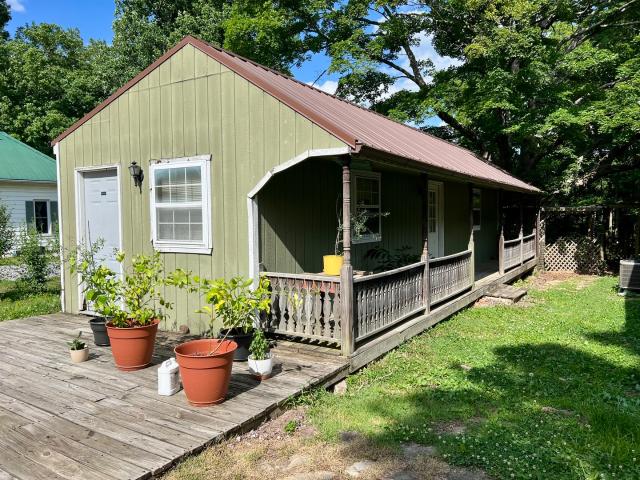 House for sale in Mason, Cobden