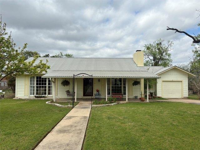 House for sale in Lampasas, Texas