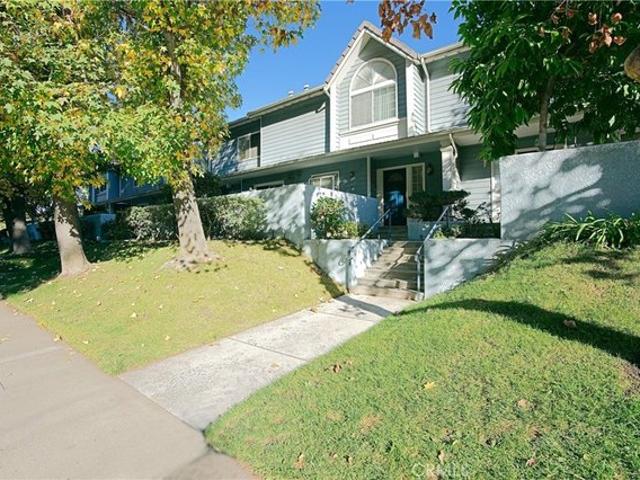 Condo for sale in Arcadia, California