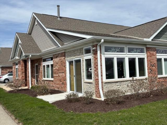 Condo for sale in Genoa, Illinois