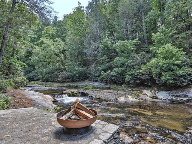 House for sale in Traphill, North Carolina