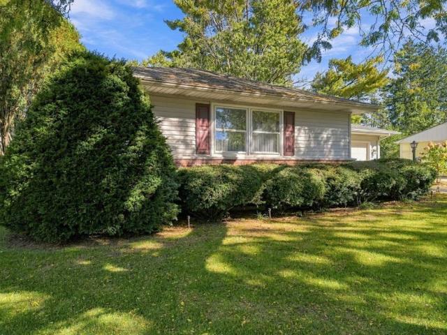 House for sale in Mount Morris, Ogle County