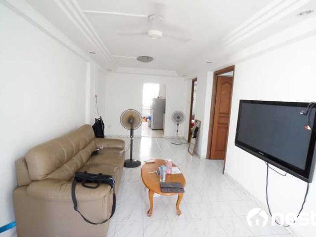 Apartment for sale in 19 North East, Hougang