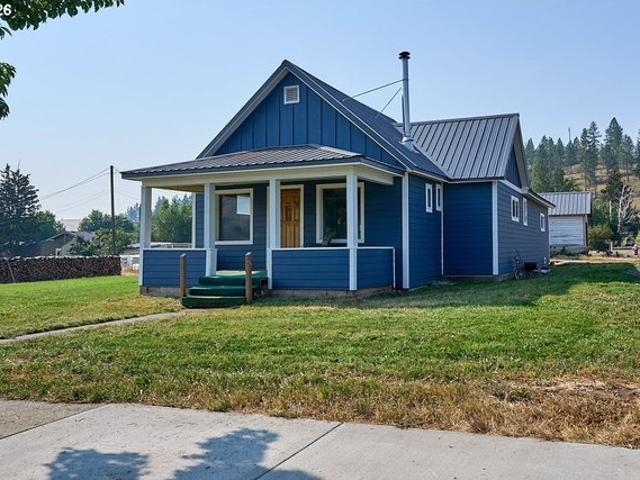 House for sale in Oregonia