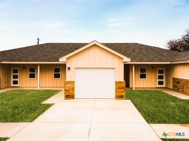 Townhouse for sale in Briggs, Texas