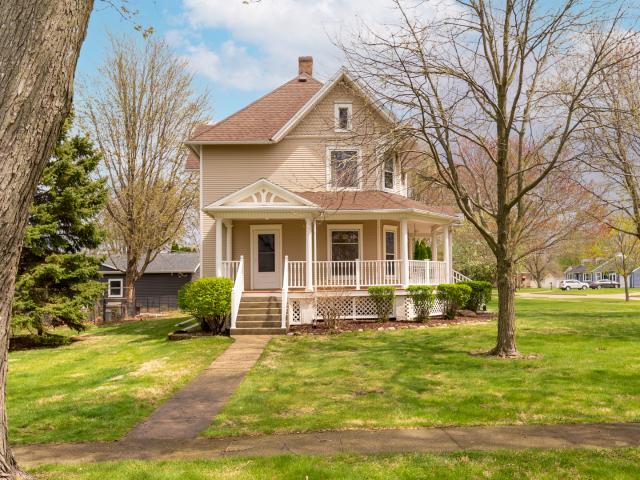 House for sale in Marshall, Illinois