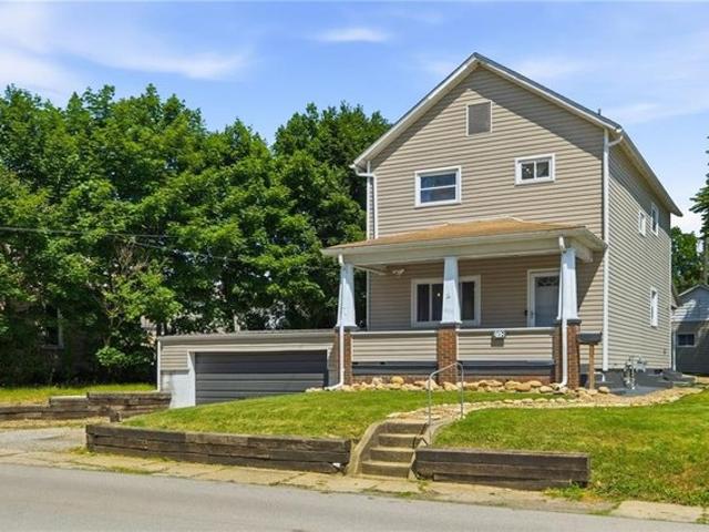 House for sale in Ellwood City, Pennsylvania