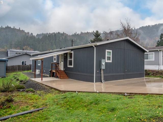 House for sale in Oregonia