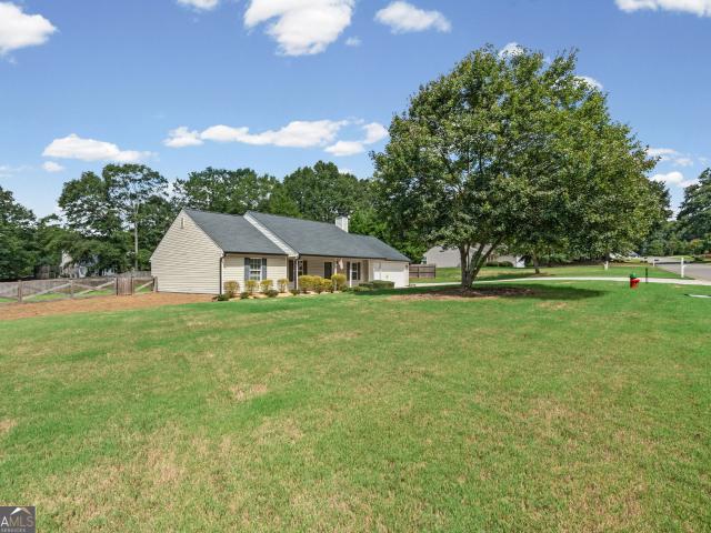 House for sale in Bethlehem, Georgia