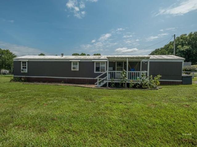 House for sale in Albany, Ohio