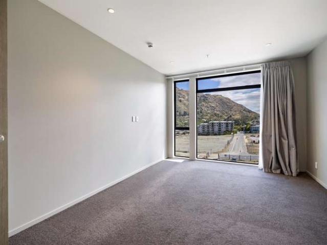 Apartment for sale in Otakou