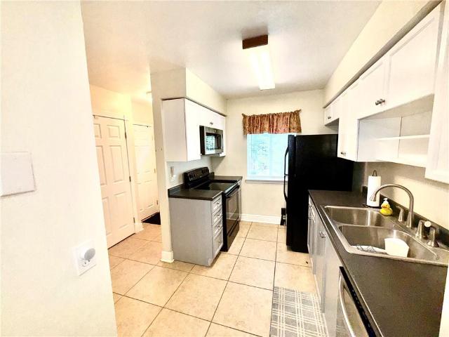 Condo for sale in Metairie, Louisiana