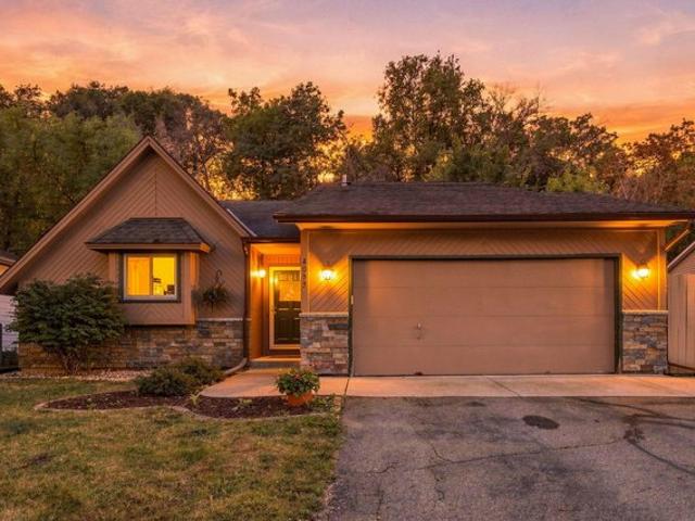 House for sale in Savage, Scott County
