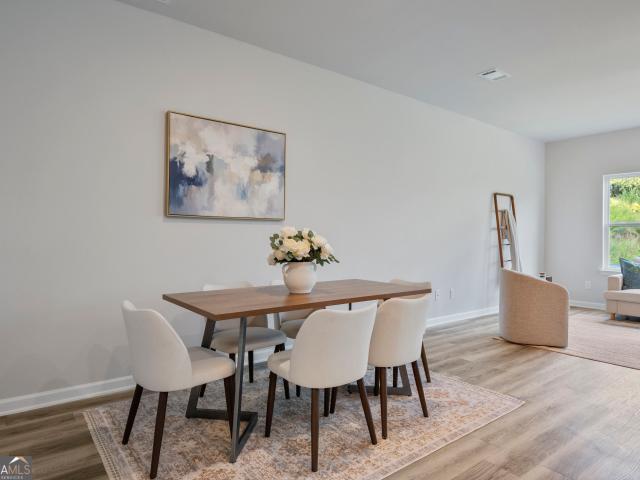 Townhouse for sale in Oakwood, Georgia