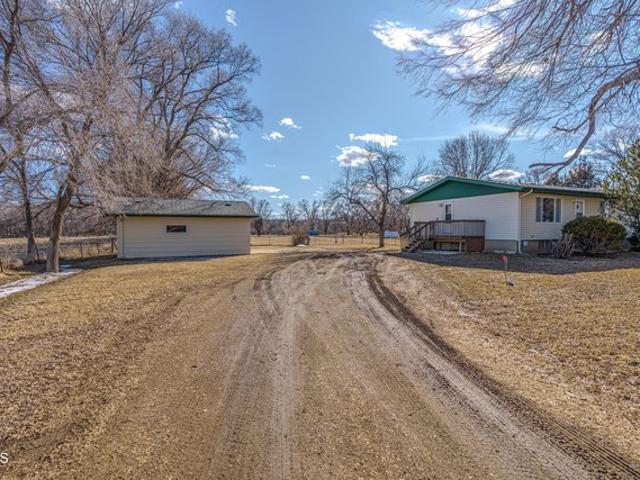 House for sale in Mandan, North Dakota