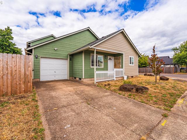 House for sale in Oregonia