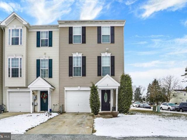 Townhouse for sale in Dover, Pennsylvania