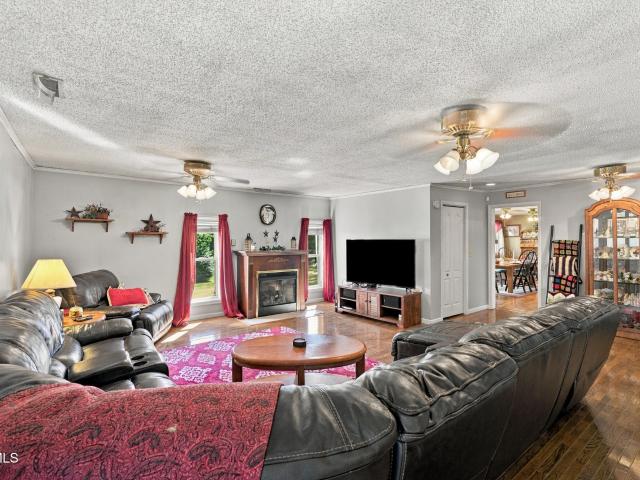 House for sale in Three Springs, Bristol