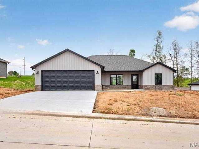 House for sale in Jackson, Missouri