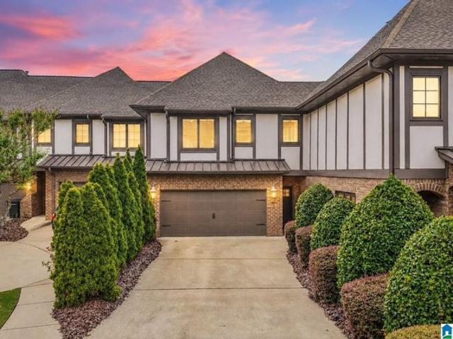 Townhouse for sale in Birmingham, Alabama