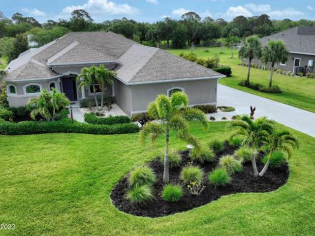 House for sale in Grant, Florida
