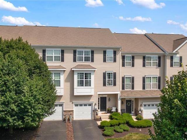 Townhouse for sale in Lehigh, Pennsylvania