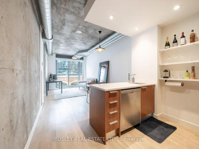 Condo for sale in Woburn, Ontario