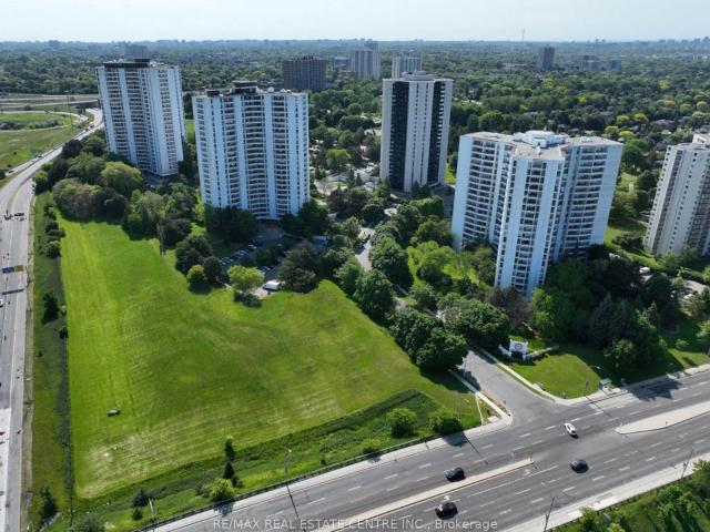 Condo for rent in Woburn, Ontario