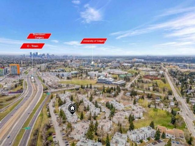Townhouse for sale in Varsity, Calgary
